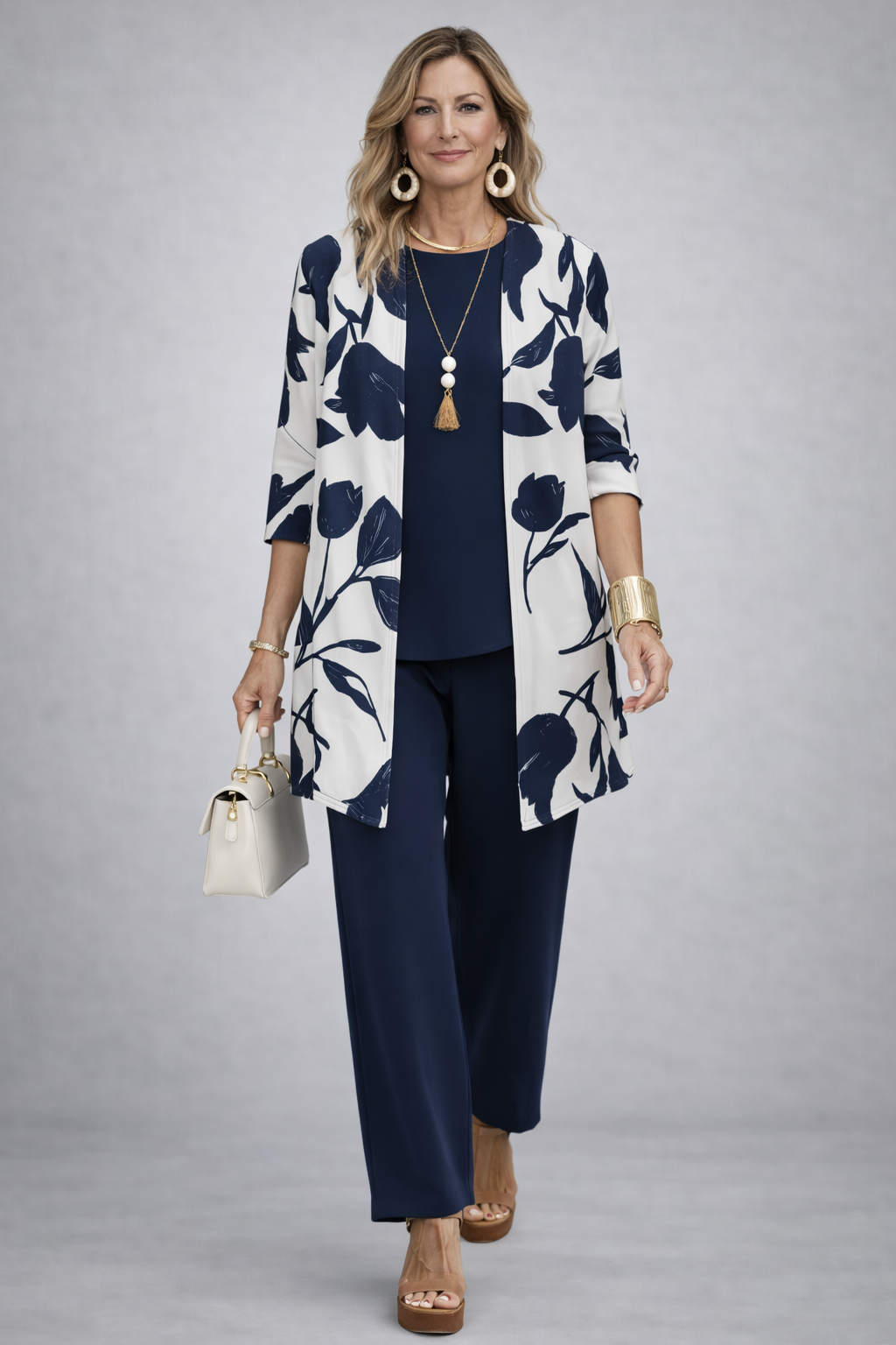 Iseult - Ensemble femme trois pièces, gilet fleuri