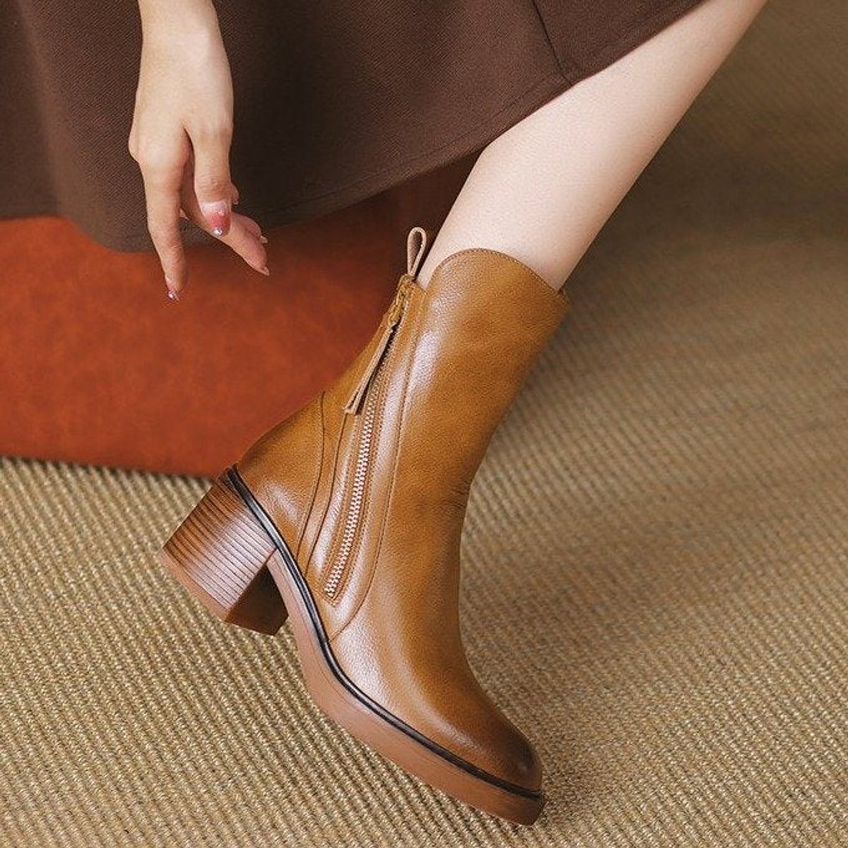 Romane - Bottines femme aspect cuir, zip et talon