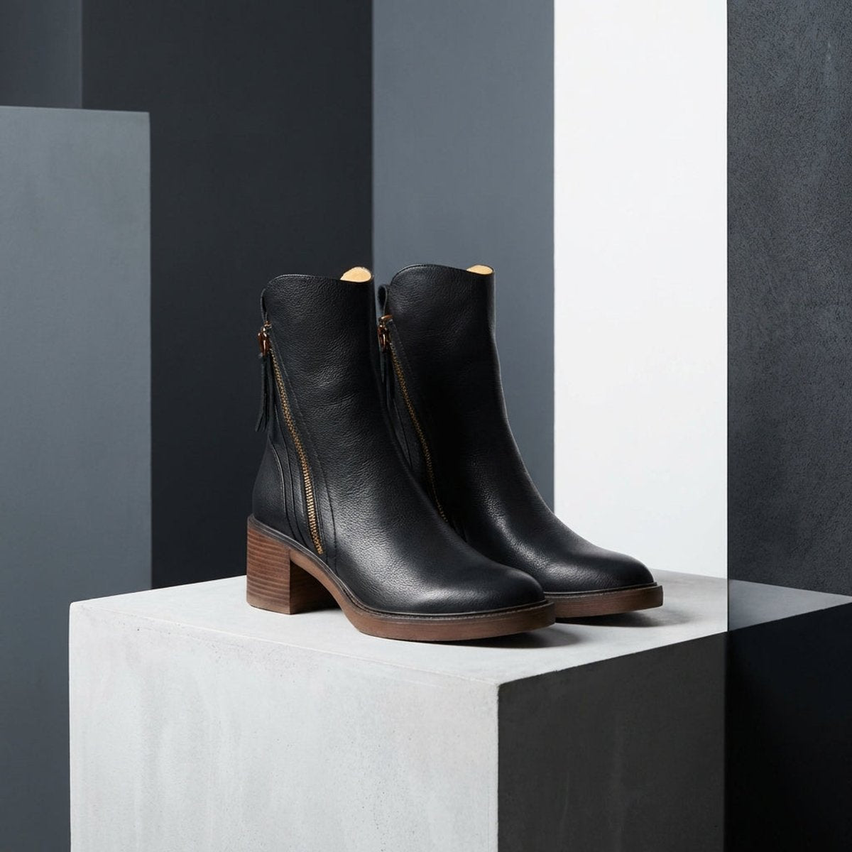 Romane - Bottines femme aspect cuir, zip et talon